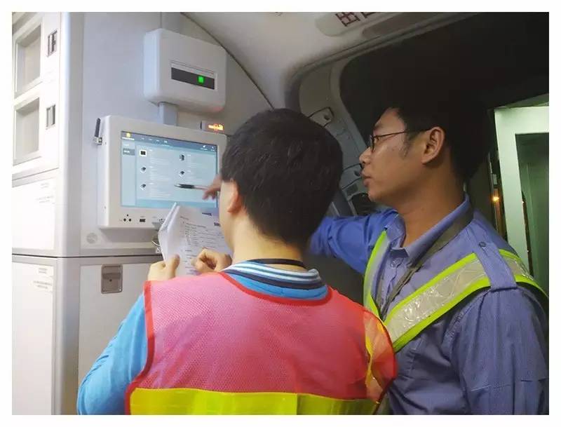 1488251943637989.jpg mk体育客舱无线娱乐系统正式在南航激活—内容图二.jpg